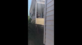 Door to door “scamsman”