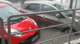 Vehicles trapped in high water as floods hit south of France