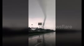 Powerful tornado hits northern China