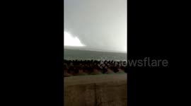 Giant waterspout swirls in northern China