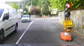 Bad driving France 085