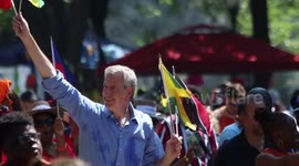 NYC mayor de Blasio marches in West Indian Day Parade
