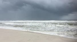 Massive waves at Gulf Shores, Alabama beach as Tropical Storm Gordon nears