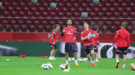 Training in Warsaw ahead of Scotland v Poland Euro 2016 qualifier