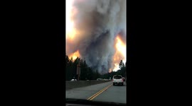 Almost drove through this monster on our way to Sacramento on I-5 #deltafire https://t.co/F1vVoH2nUH