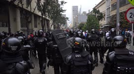 Marijuana fumate in protest of Duque's proposal