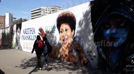Aretha Franklin tribute in Paris,France. 9 september 2018. A mural painting  (by Cyril Rivalland) of the singer Aretha Fanklin in homage after her death.