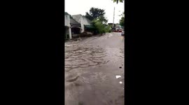 Typhoon Mangkhut causes flooded street in Philippines
