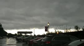 Tornado touches down in Richmond, Virginia
