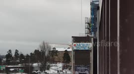 FIGHTER PLANES SHAPE A XMAS TREE OVER STOCKHOLM! WOW