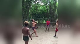 Burmese teenagers play incredible game of keepy-uppy