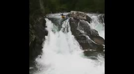 Eskimo roll during a kayak race at Ekstremsportveko