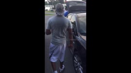 Robbed and beat up for his goods in broad daylight!