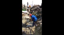 Rescue efforts continue in devastated Palu following deadly earthquake