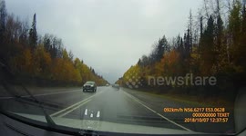'Drunk' driver rams car off road in Russia