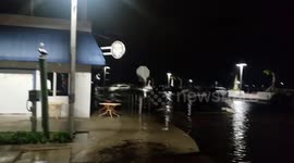 Newsflare Edit - Florida Gulf cities flood ahead of Hurricane Michael landfall