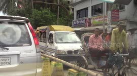 DRIVING IN SYLHET CITY VERY VERY DANGEROUS NEARLY HIT PEOPLE