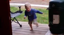 Toddler scared of deer in backyard