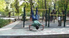 Armenian man executes wince-inducing push-up routine