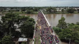 Drone footage shows Honduran migrant caravan