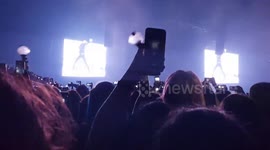 DTS, First time LIVE PARIS, LOVE YOURSELF, Opening