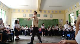Teacher does full dance routine mid-class to his students' amazement