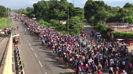 Honduran migrant caravan enters Mexico