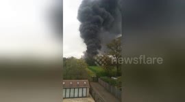 Huge plume of smoke billows from gas works in Bromley