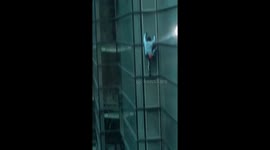 ‘French Spiderman’ seen climbing City of London tower