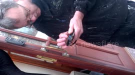 Cowboy Builder returns with more fake guarantees