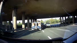 Lorry drive through red, close call. at the M6 roundabout Coventry
