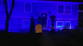 Residents convert home into mini haunted house for trick-or-treaters