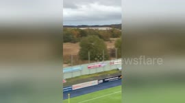 Newsflare Edit - Hahaha Ayr fan chucked out of the Falkirk stadium finds alternative means to watch the game @Oldfirmfacts1 https://t.co/lCMkYXyTKy