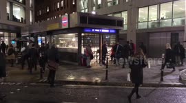Londoners forced to walk during continuing Tube strike