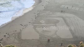 Sand portraits honour First World War dead in Cornwall