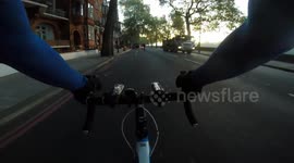 London cycling, Row with car driver - Raw part 1