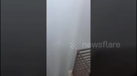 Heavy smog completely shrouds Beijing