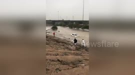 Flooding in Kuwait sweeps away parked cars and causes mayhem