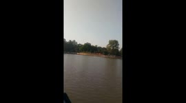 Lake water movement