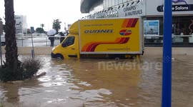 Pluies diluviennes dans les Alpes-Maritimes, PACA, à Villeneuve Loubet – inondations
