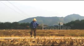 Chinese farmer's brilliant Michael Jackson dance moves