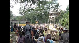 Enterrement traditionnel à Bali, Indonesia - Funeral - traditional burial