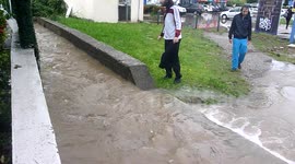 Pluies diluviennes dans les Alpes-Maritimes, PACA. Villeneuve Loubet – inondations