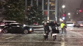 NYC gets first snow storm of the season
