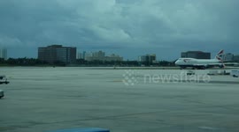 Aviones en Aeropuerto Internacional de Miami