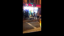 Gang fights, stabbing, big knives. Saturday night in Shoreditch @BBCNews @BBCLondonNews  @itvnews @Channel4News https://t.co/c6cQKDSfhL