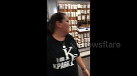 Mother can't contain herself when son surprises her for Thanksgiving
