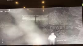 Range Rover Sport being stolen from gated driveway