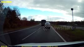 Road rage, Mad Ka driver goes crazy and brake checks Ipswich