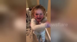 Adorable five-year-old is jealous of sick sister, asks mom if she can